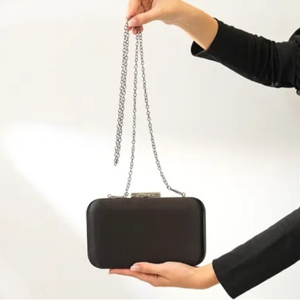 Enzo Angiolini Small Clutch Hard Shell Purse Chain Strap